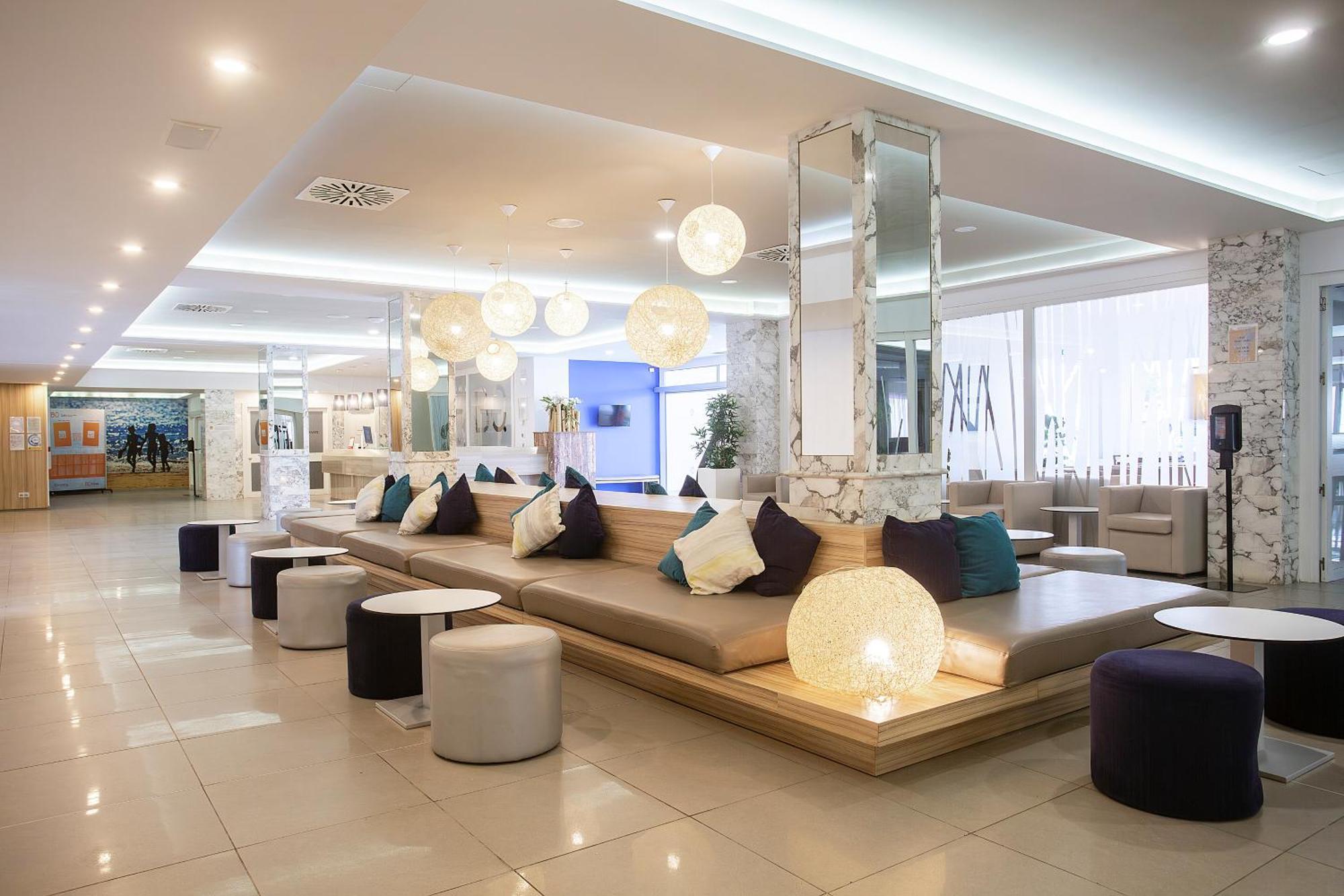Hotel Bq Delfin Azul 4*